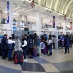 Miles de vuelos internacionales cancelados