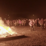 Pastor organizó quema de libros de Harry Potter, Crepúsculo y de ocultismo por considerarlos “el demonio”