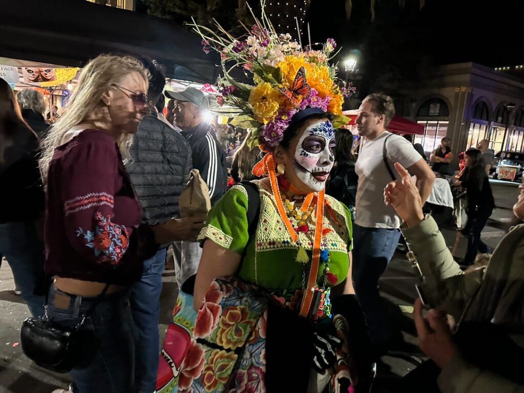 Festival anual del Día de los Muertos en Redwood City