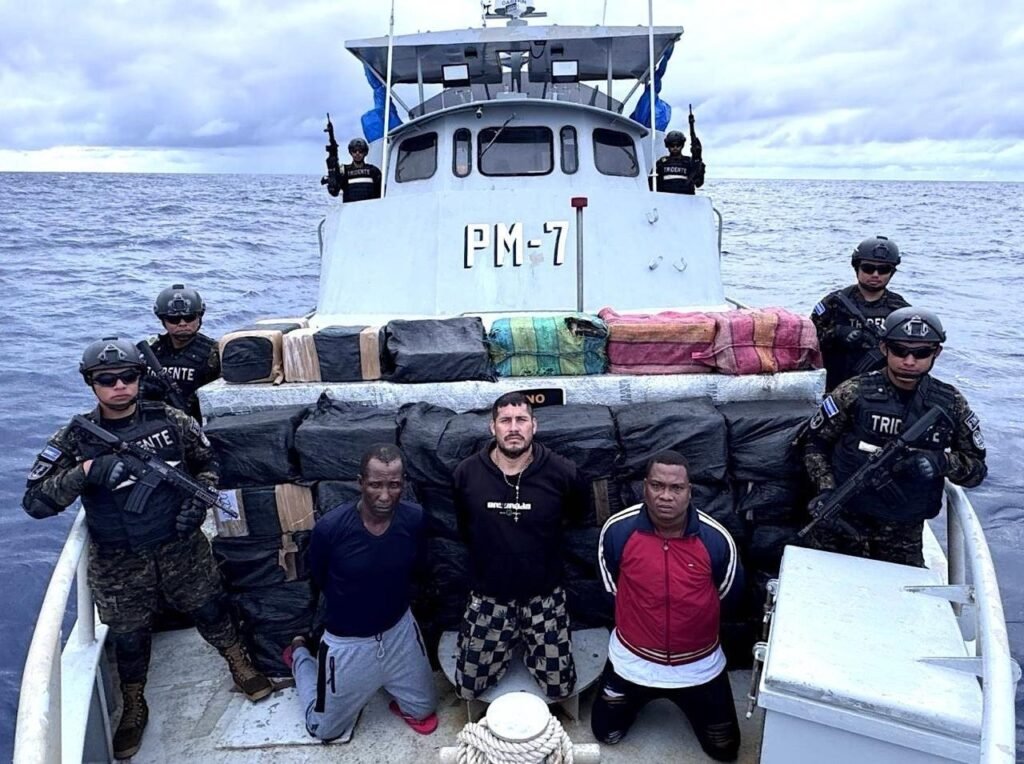 Incautan nuevo cargamento de droga en alta mar | VDN